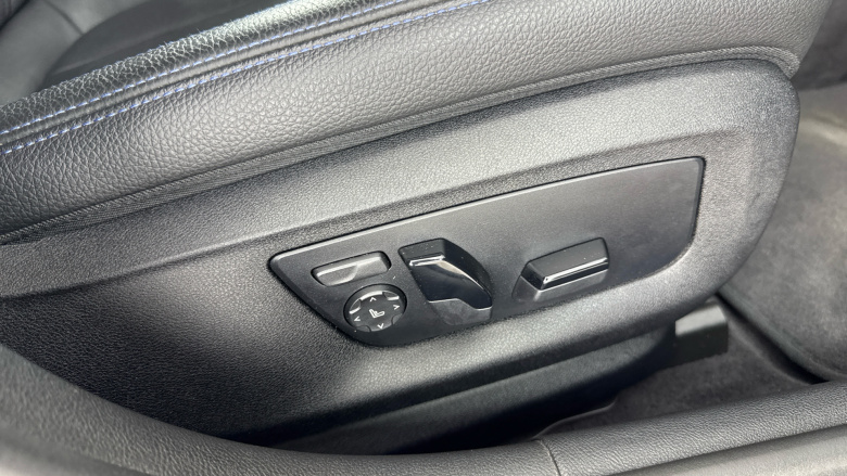 BMW 5 Series 520d MHT M Sport 4dr Step Auto Diesel Saloon